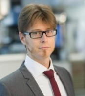 Head shot of Dr. Reis-Filho